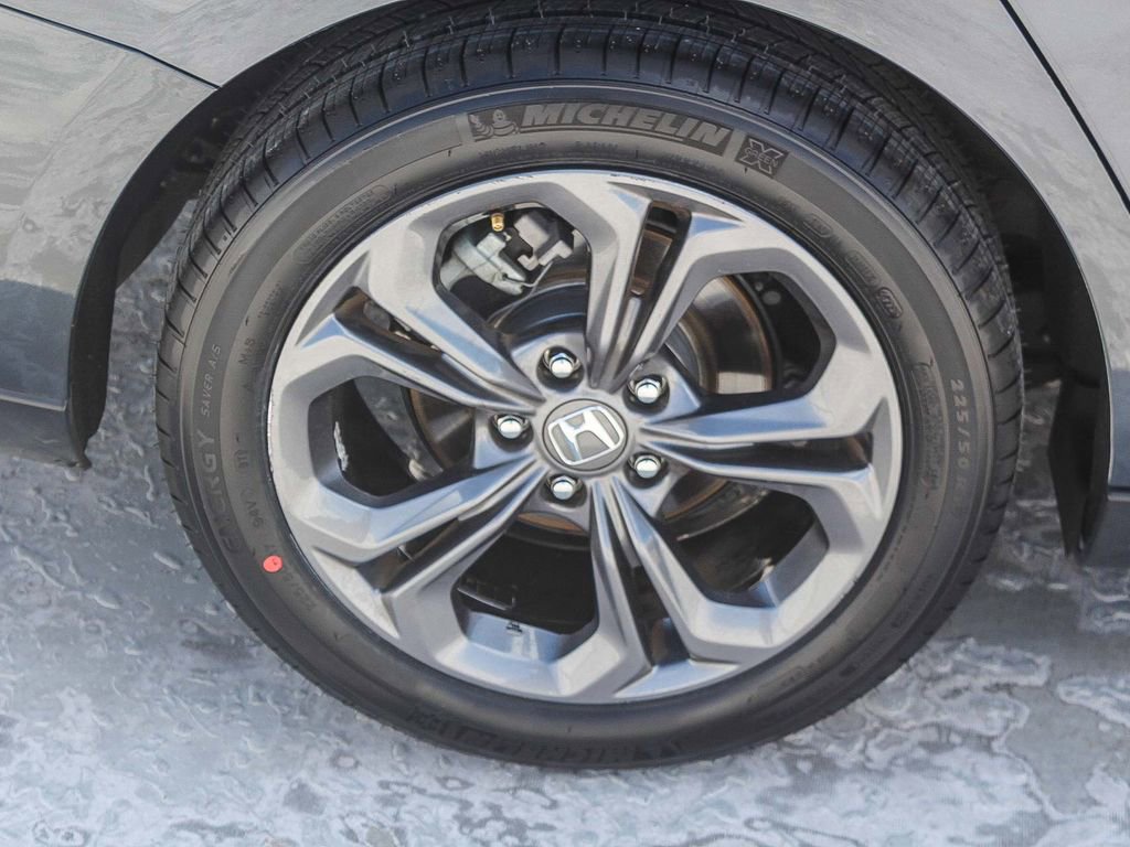 Certified 2023 Honda Accord EX image 9