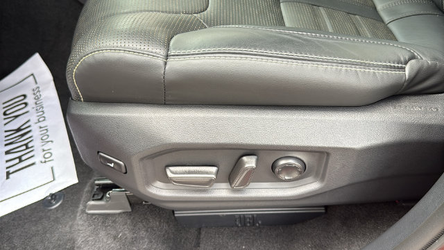 Used 2024 Toyota Tundra Capstone AWD/4WD image 19