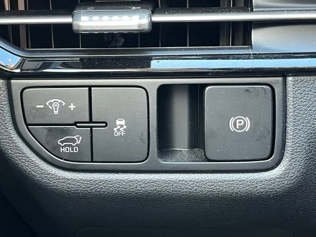Certified 2026 Kia Sportage EX image 33