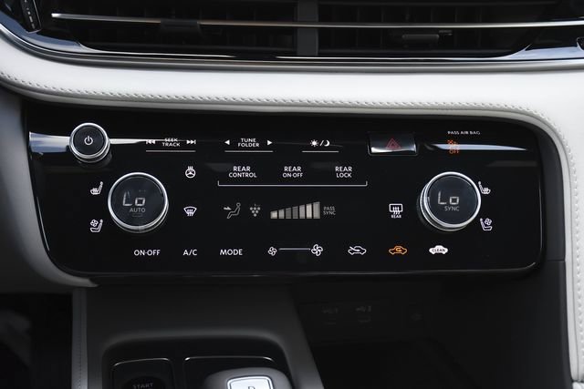 New 2026 INFINITI QX60 Autograph w/ Dark Cargo Package image 18