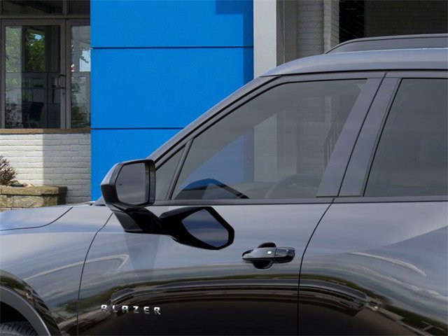 New 2026 Chevrolet Blazer LT image 12