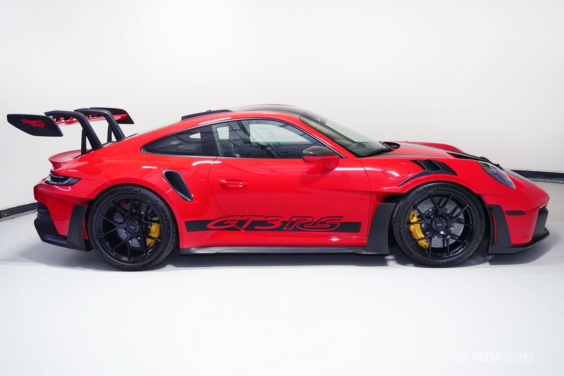 Used 2024 Porsche 911 GT3 RS image 4