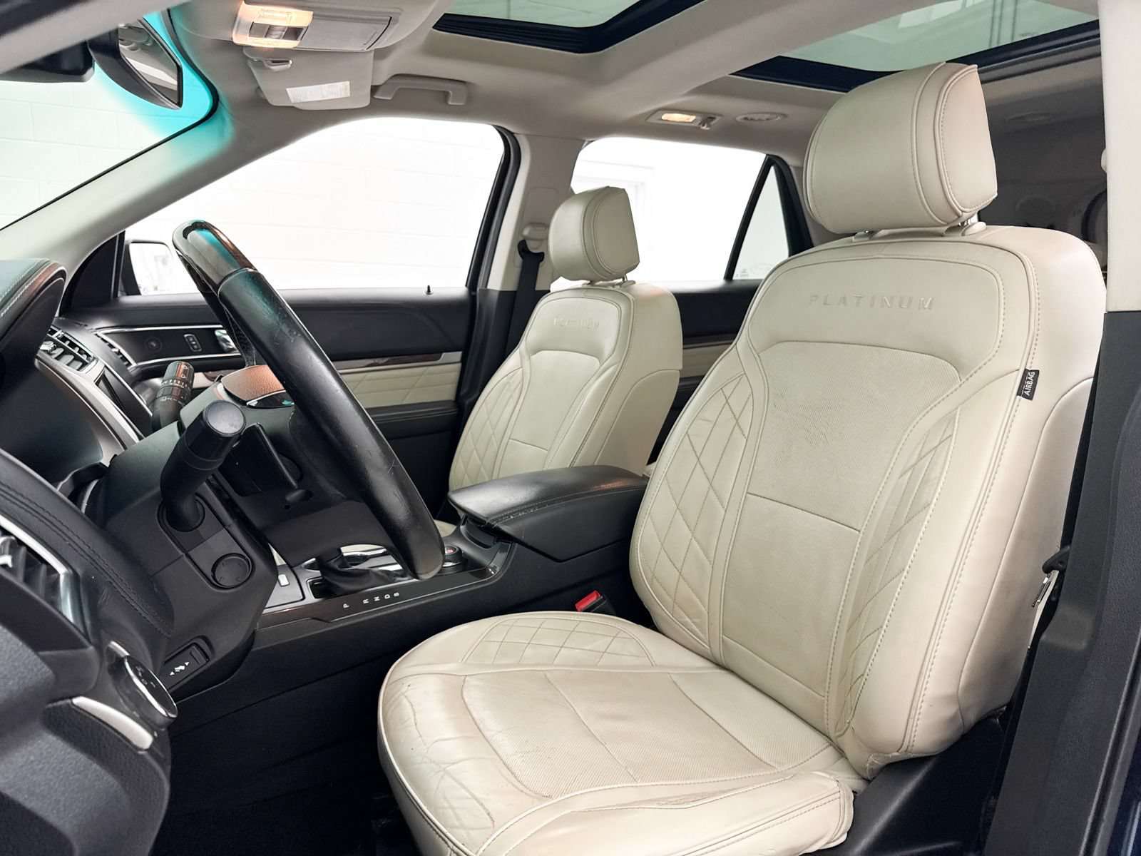 Used 2016 Ford Explorer Platinum AWD/4WD image 15