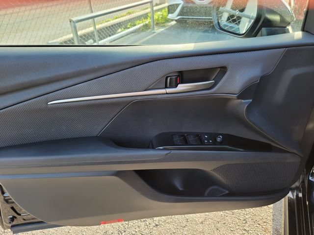 Used 2026 Toyota Camry Hybrid w/ Multimedia Upgrade Package FWD image 12