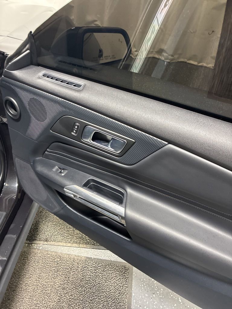 Used 2024 Ford Mustang GT Premium image 23