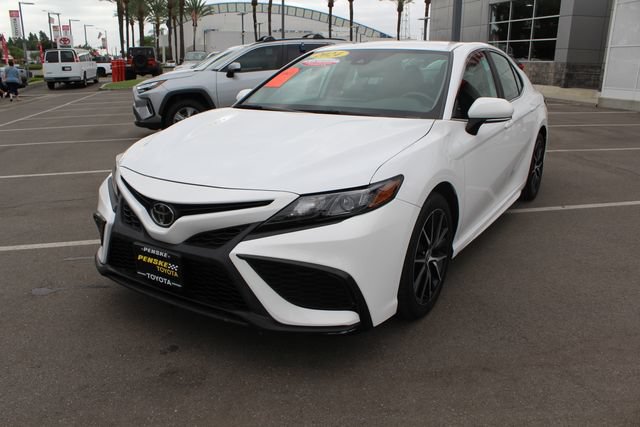 Certified 2024 Toyota Camry SE FWD image 4