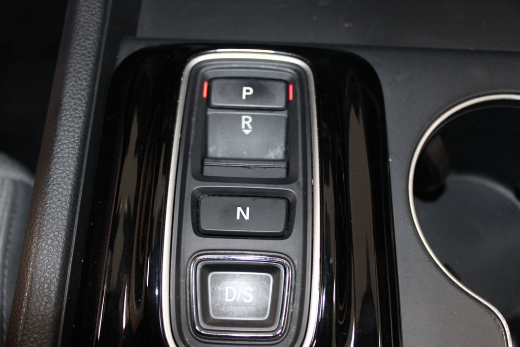 Used 2023 Honda Pilot LX image 40