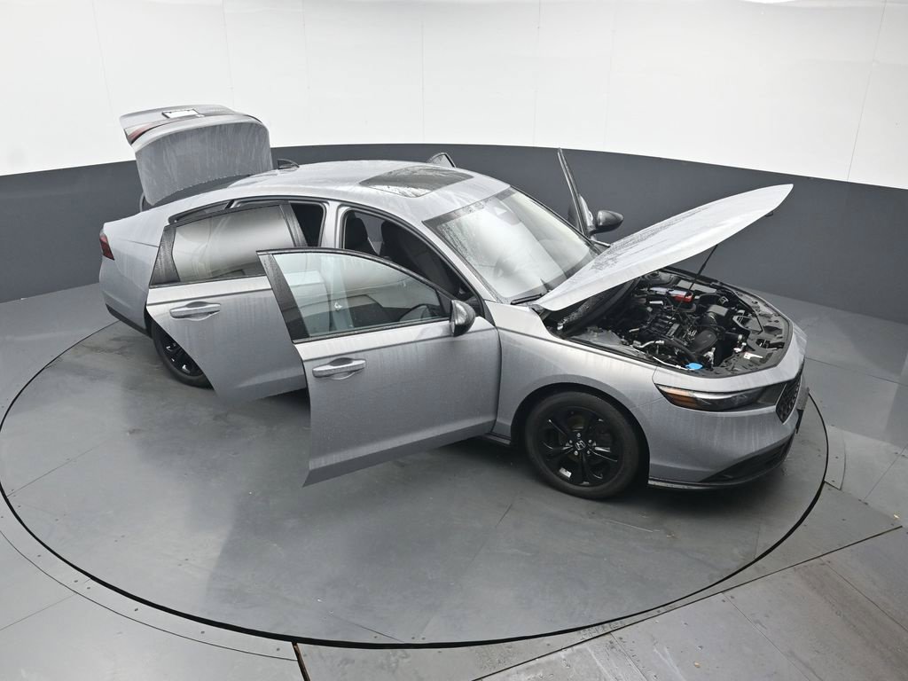Used 2025 Honda Accord SE image 50