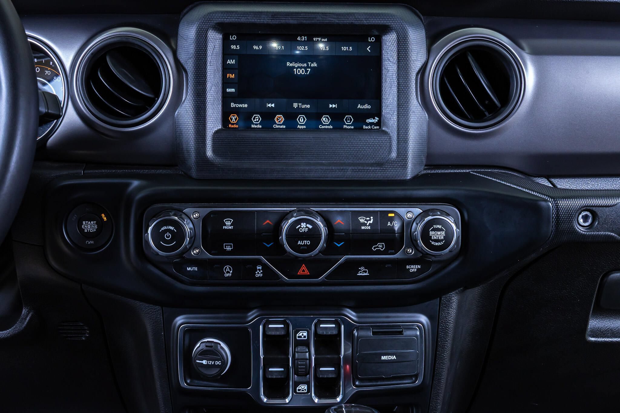 Used 2023 Jeep Gladiator Sport AWD/4WD image 22