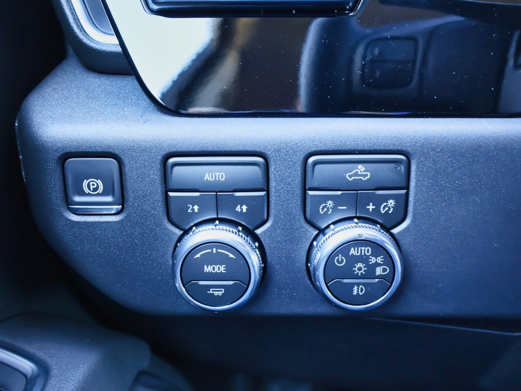 New 2026 GMC Sierra 1500 Elevation image 25