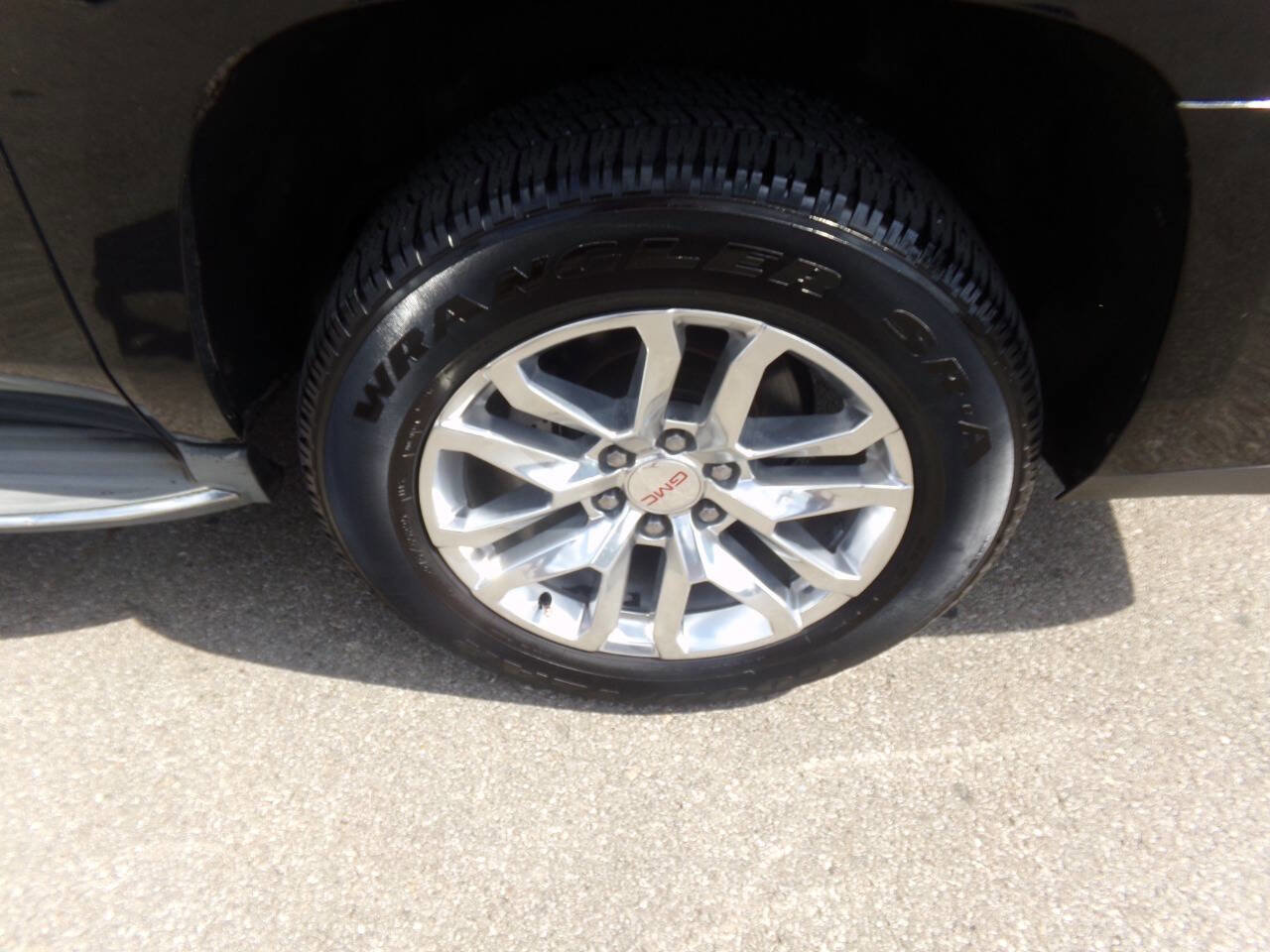 Used 2015 GMC Yukon XL SLT w/ Open Road Package image 43