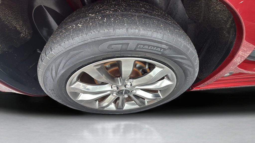 Used 2014 Chrysler 300 S AWD/4WD image 32