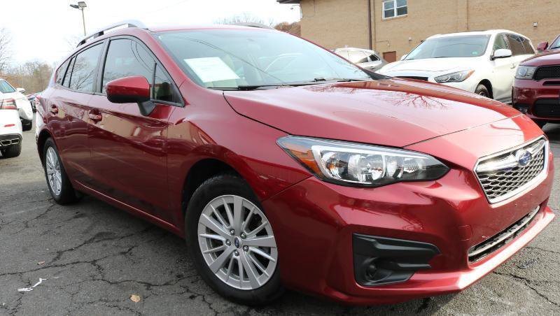 Used 2018 Subaru Impreza 2.0i Premium image 3