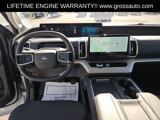 Used 2025 Ford Expedition Active AWD/4WD image 26