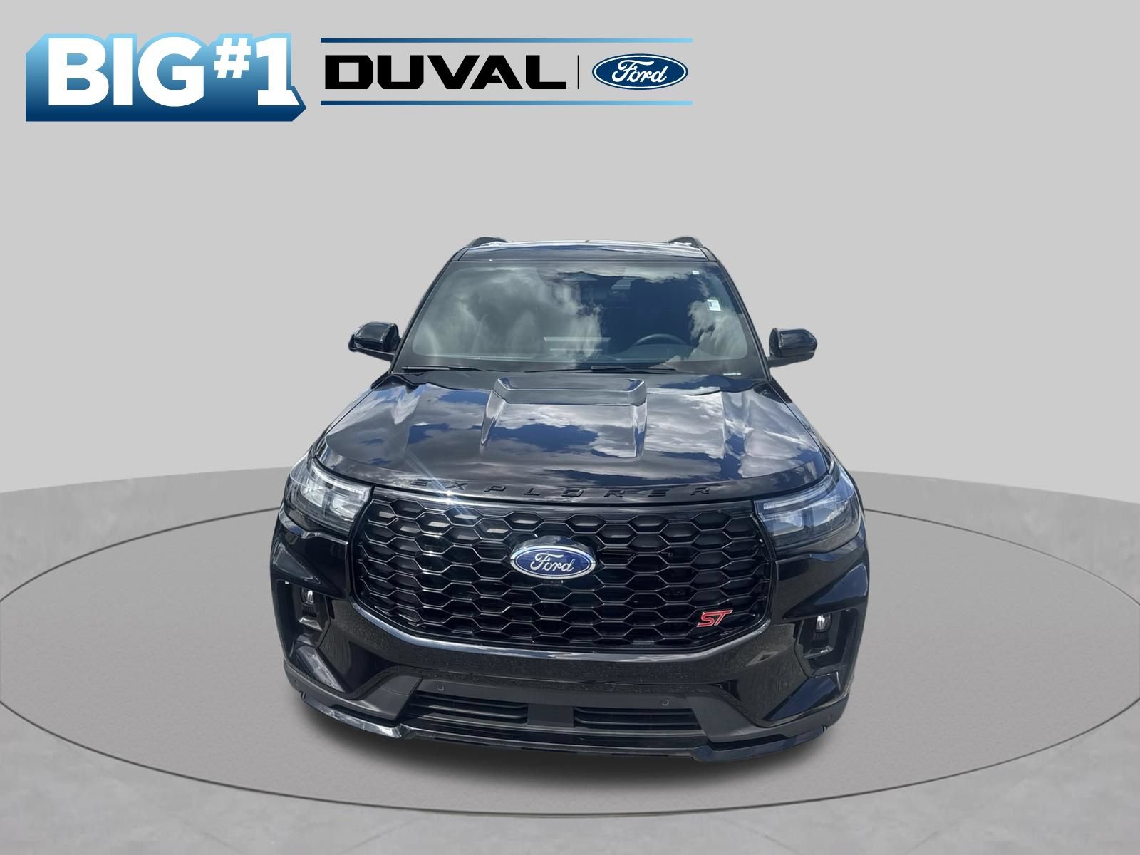 Used 2025 Ford Explorer ST w/ Sun And Sound Package RWD image 4