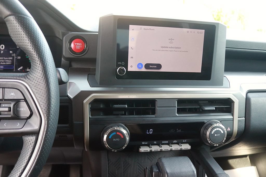 Used 2025 Toyota Tacoma TRD Off-Road AWD/4WD image 18