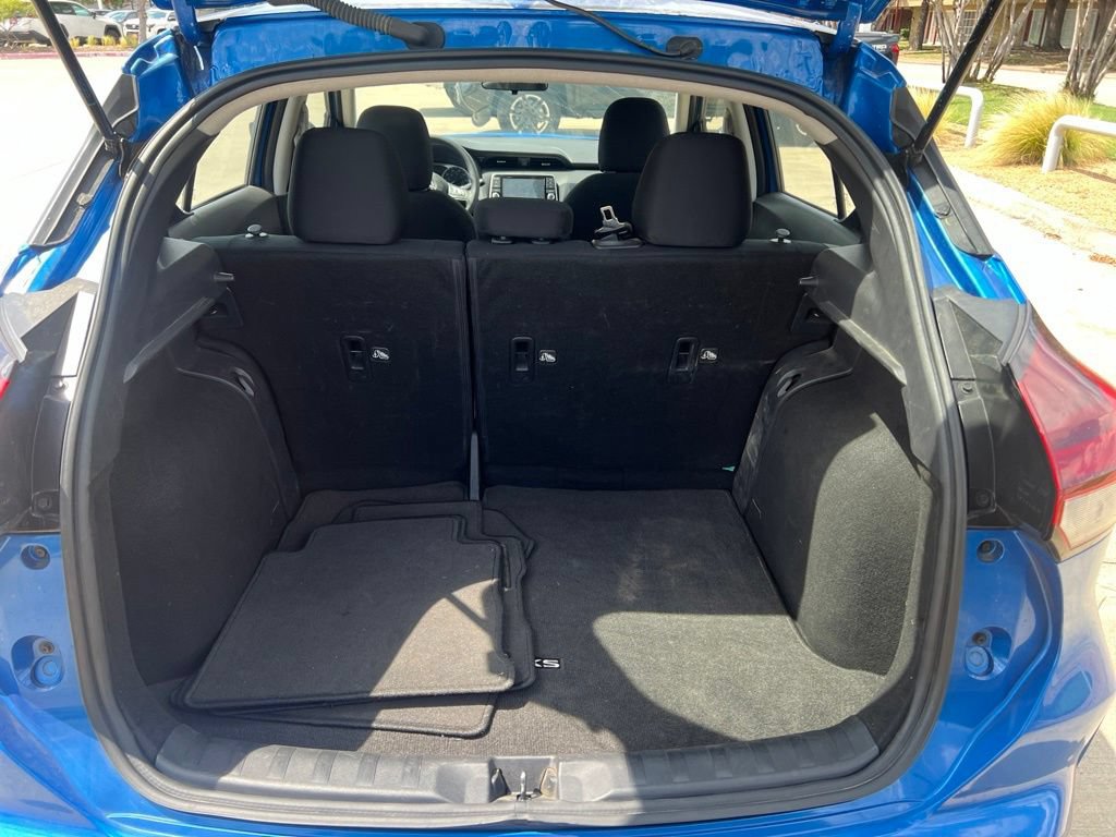 Used 2023 Nissan Kicks S FWD image 11