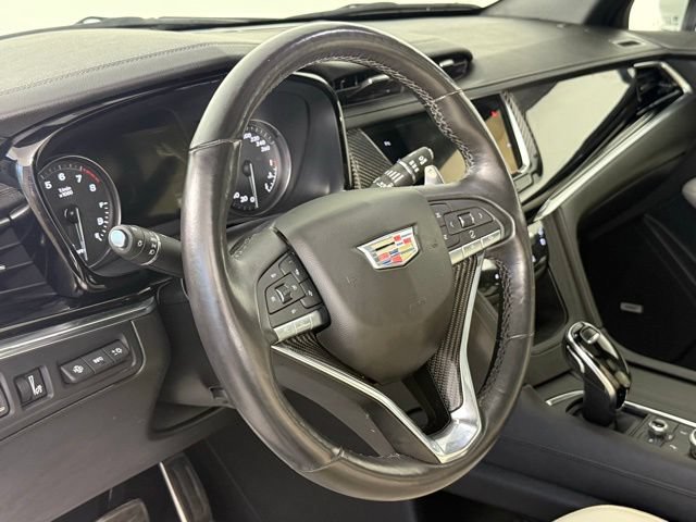 Certified 2022 Cadillac XT6 Sport w/ Technology Package AWD/4WD image 19