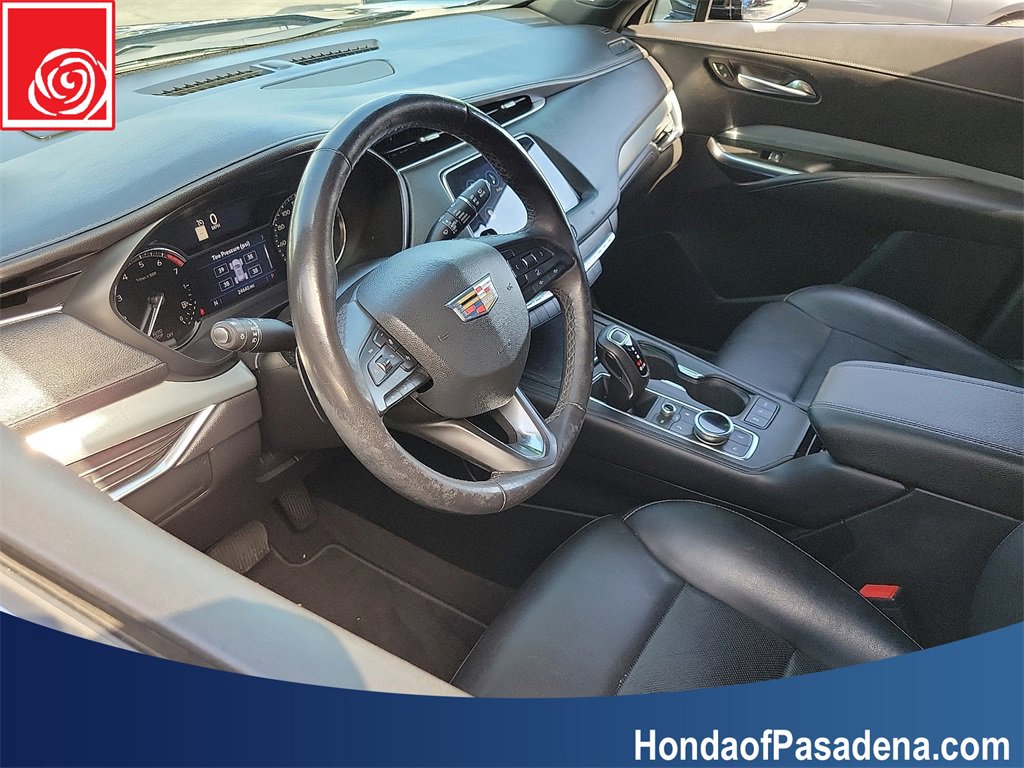 Used 2019 Cadillac XT4 Premium Luxury image 9