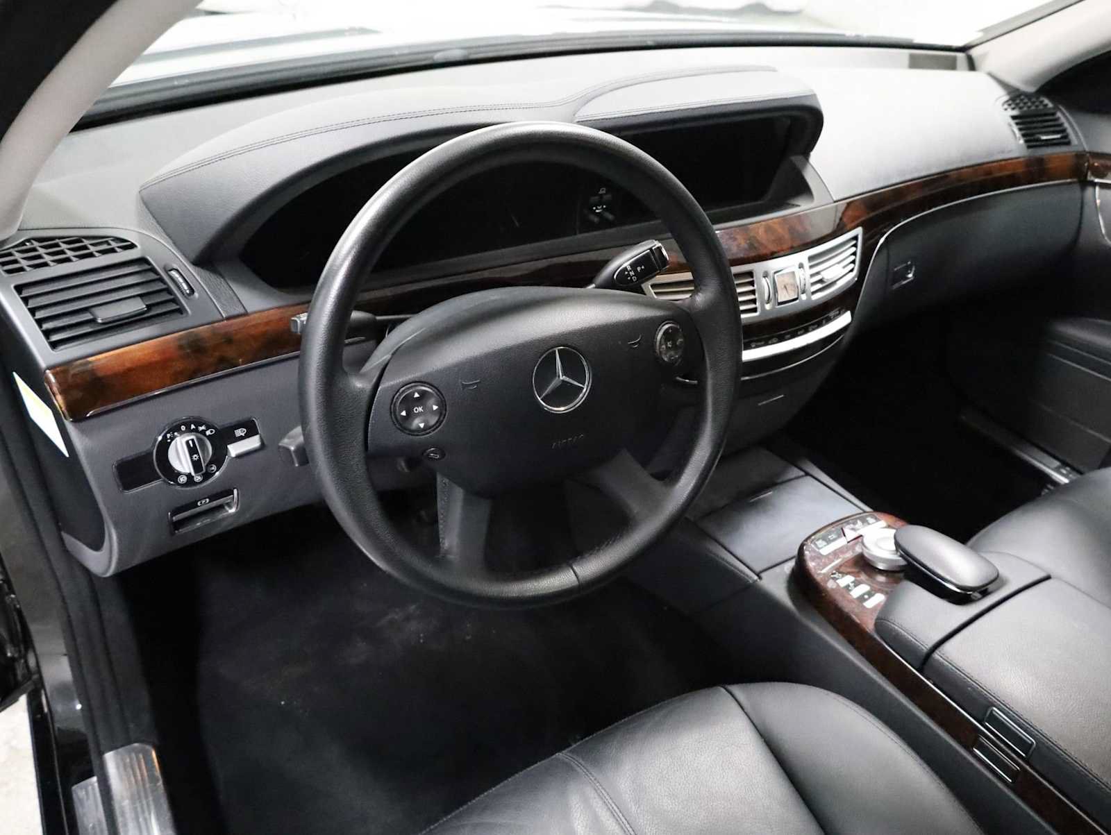 Used 2007 Mercedes-Benz S 550 image 4