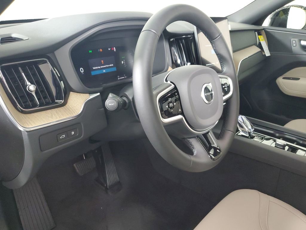 New 2026 Volvo XC60 T8 Plus w/ Protection Package Premier image 24