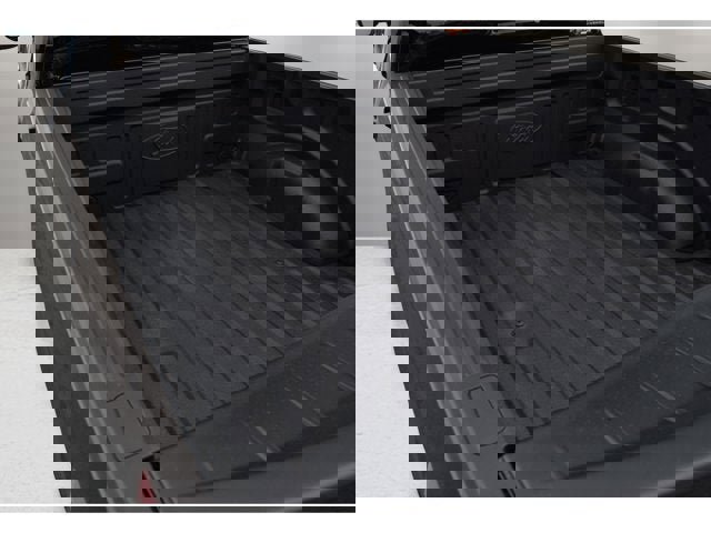 New 2026 Ford F150 Lariat w/ Equipment Group 502A High image 8