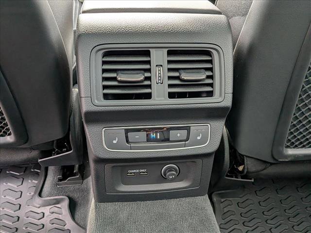 Used 2025 Audi SQ5 Prestige image 19