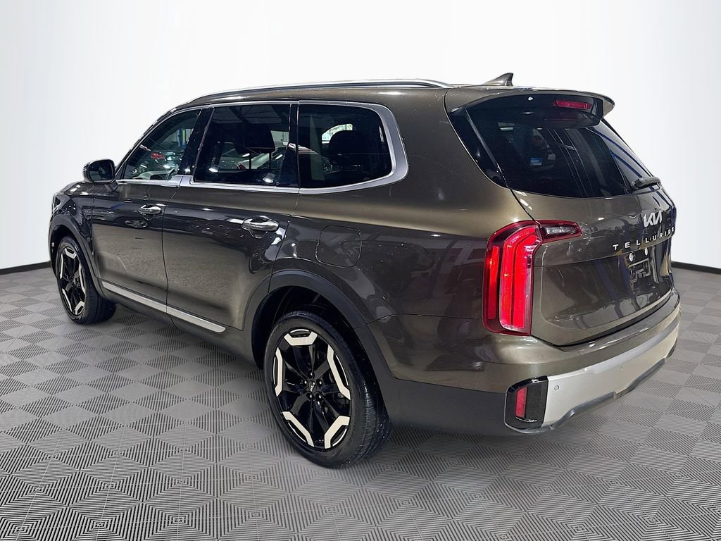 Used 2025 Kia Telluride S AWD/4WD image 8