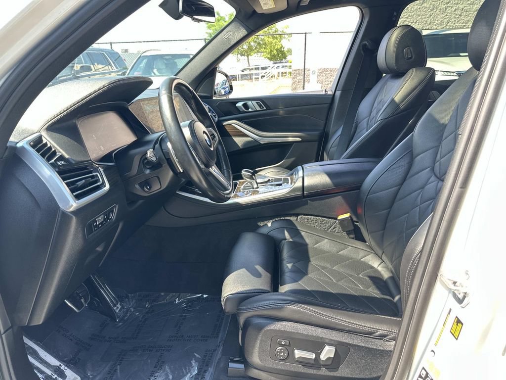Used 2023 BMW X5 xDrive40i w/ M Sport Package AWD/4WD image 28