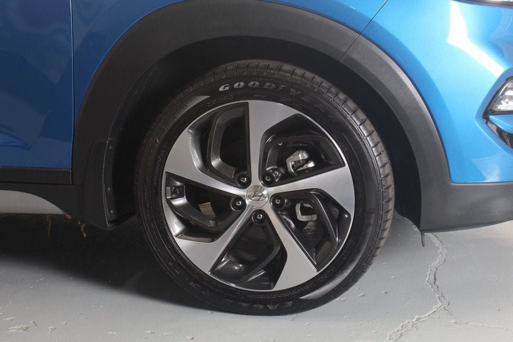 Used 2018 Hyundai Tucson Limited w/ Ultimate Package 02 AWD/4WD image 17