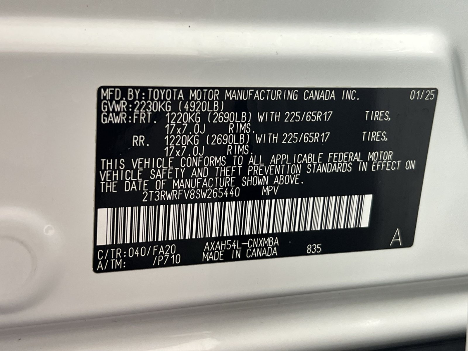 Used 2025 Toyota RAV4 XLE AWD/4WD image 30