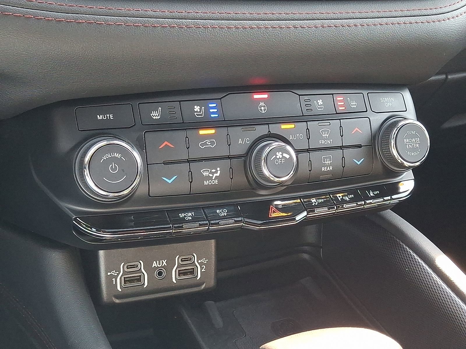 Used 2022 Dodge Durango R/T AWD/4WD image 18