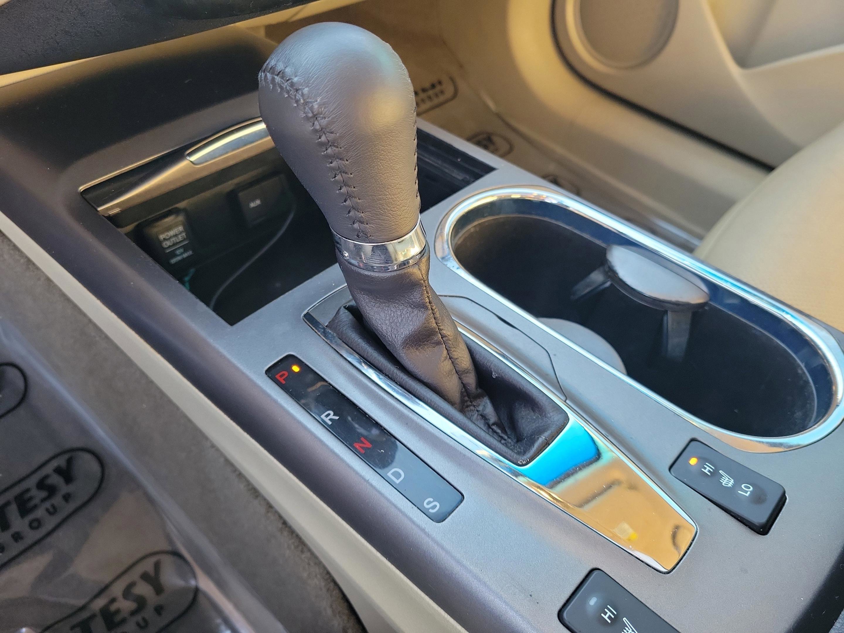 Used 2015 Acura RDX FWD image 32