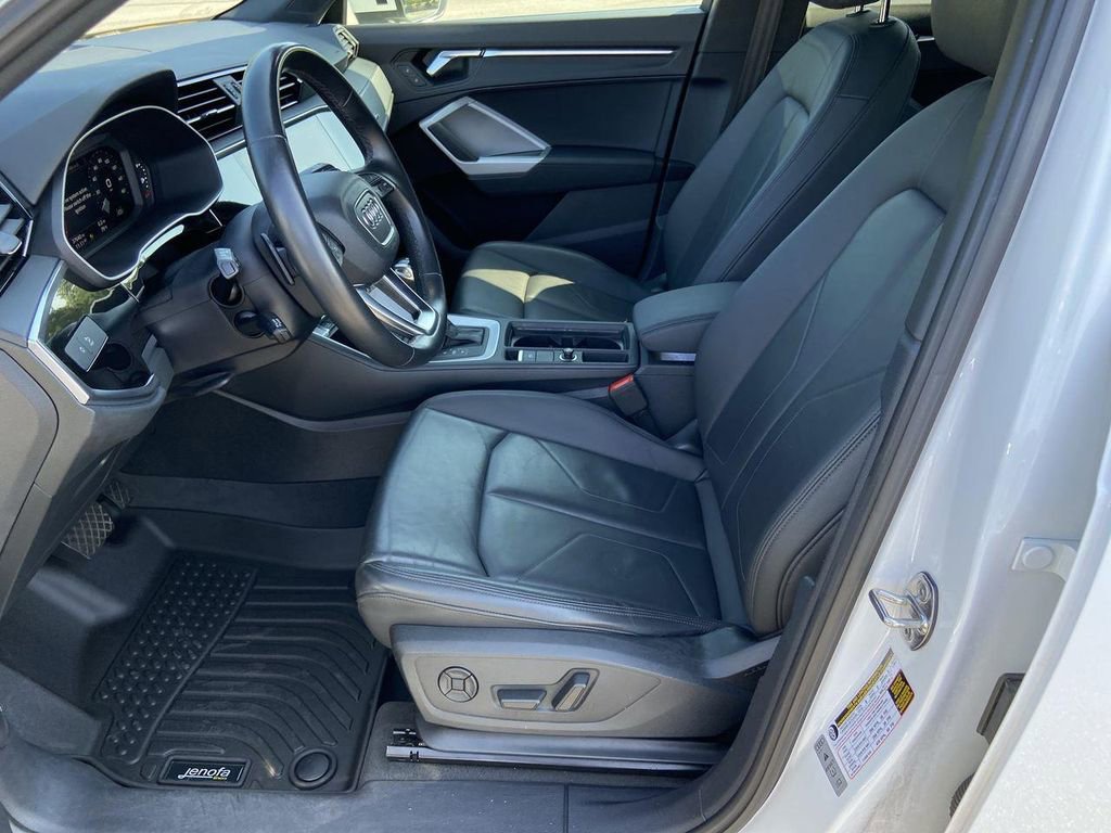 Used 2023 Audi Q3 2.0T Premium image 19