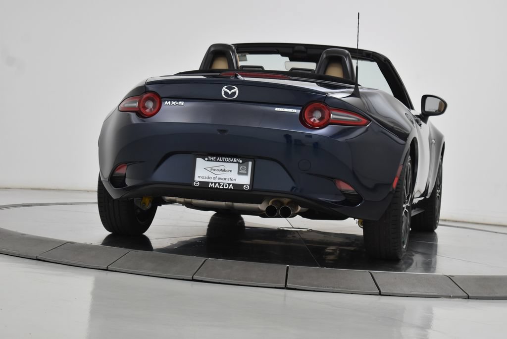 Used 2025 MAZDA MX-5 Miata Grand Touring RWD image 23