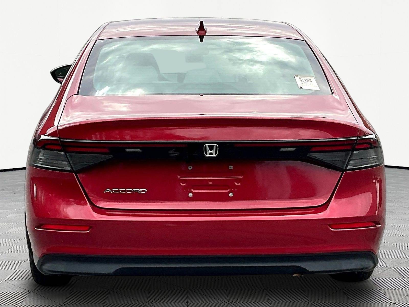 Used 2023 Honda Accord EX image 5