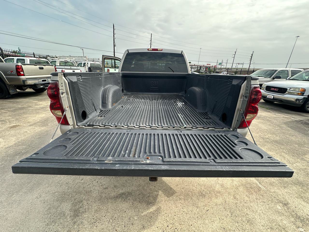 Used 2003 Chevrolet Silverado 2500 LS RWD image 33