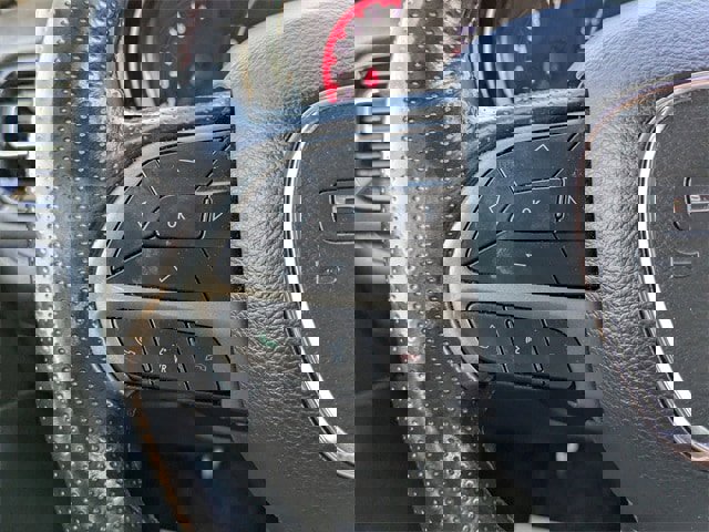 Used 2021 Dodge Durango SXT image 24