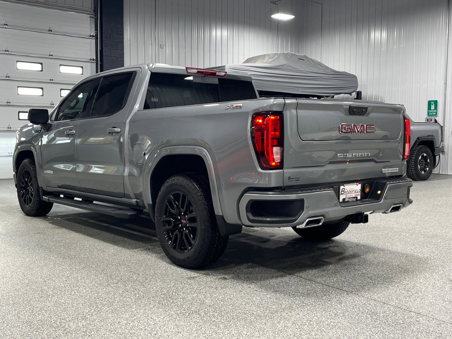 New 2026 GMC Sierra 1500 Elevation w/ Elevation Premium Package image 3