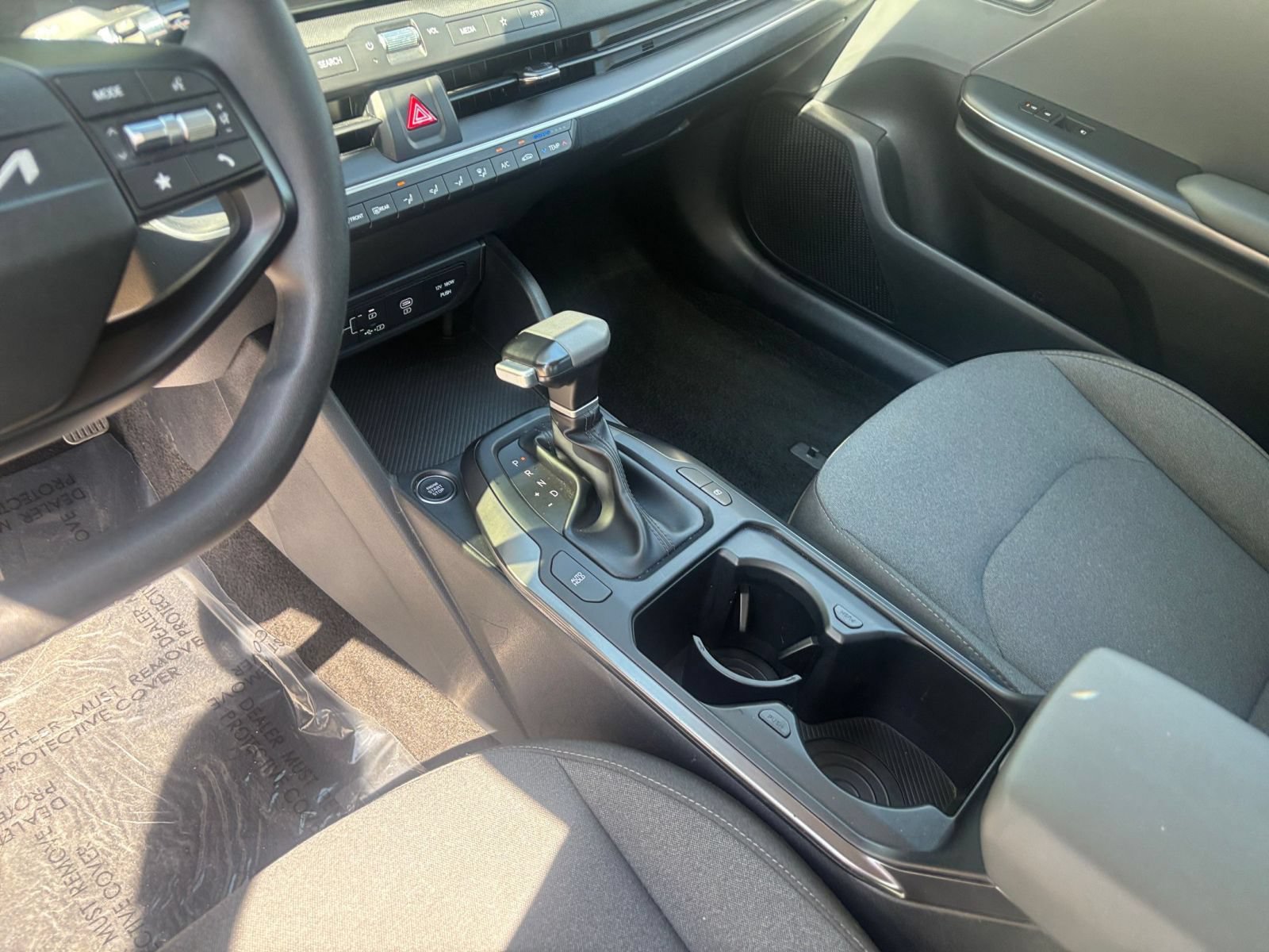 Used 2025 Kia K4 FWD image 43