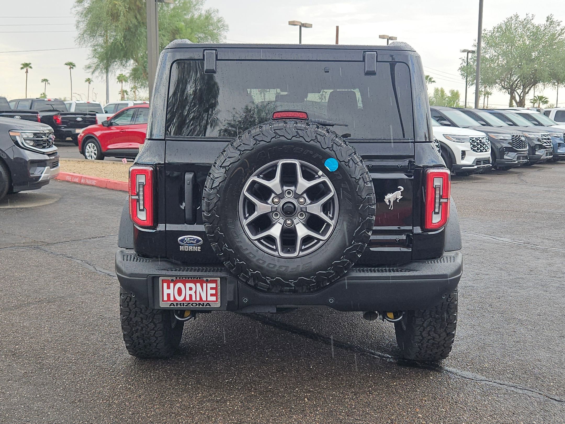 New 2025 Ford Bronco Badlands image 3