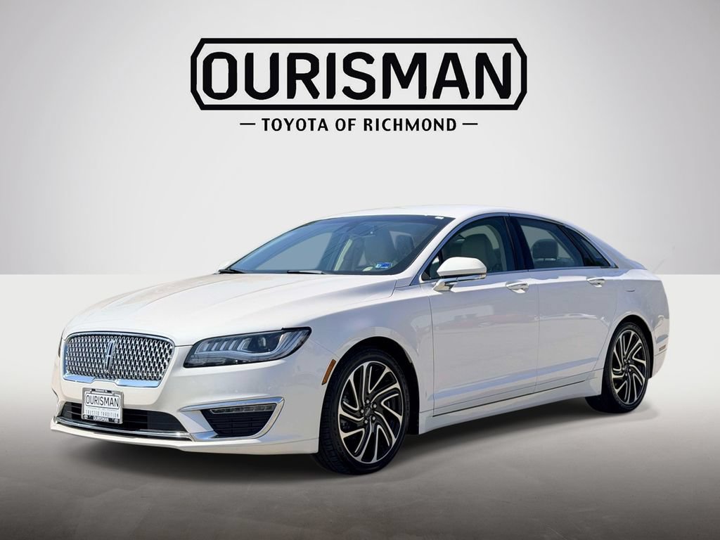 Used 2020 Lincoln MKZ w/ Convenience Package FWD image 23