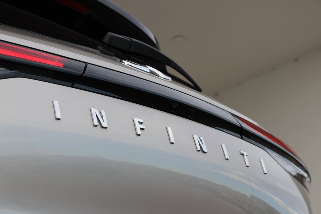 Certified 2024 INFINITI QX60 Autograph w/ Cargo Package image 15