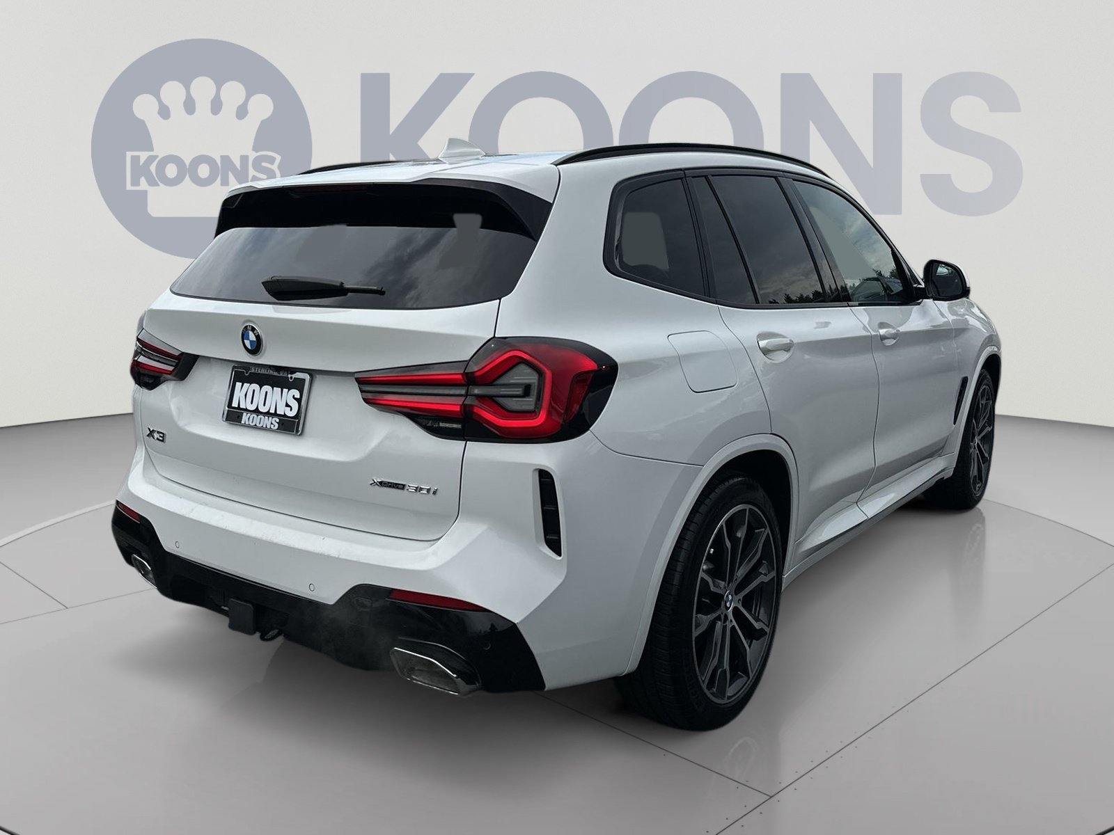 Used 2022 BMW X3 xDrive30i w/ M Sport Package 2 AWD/4WD image 11