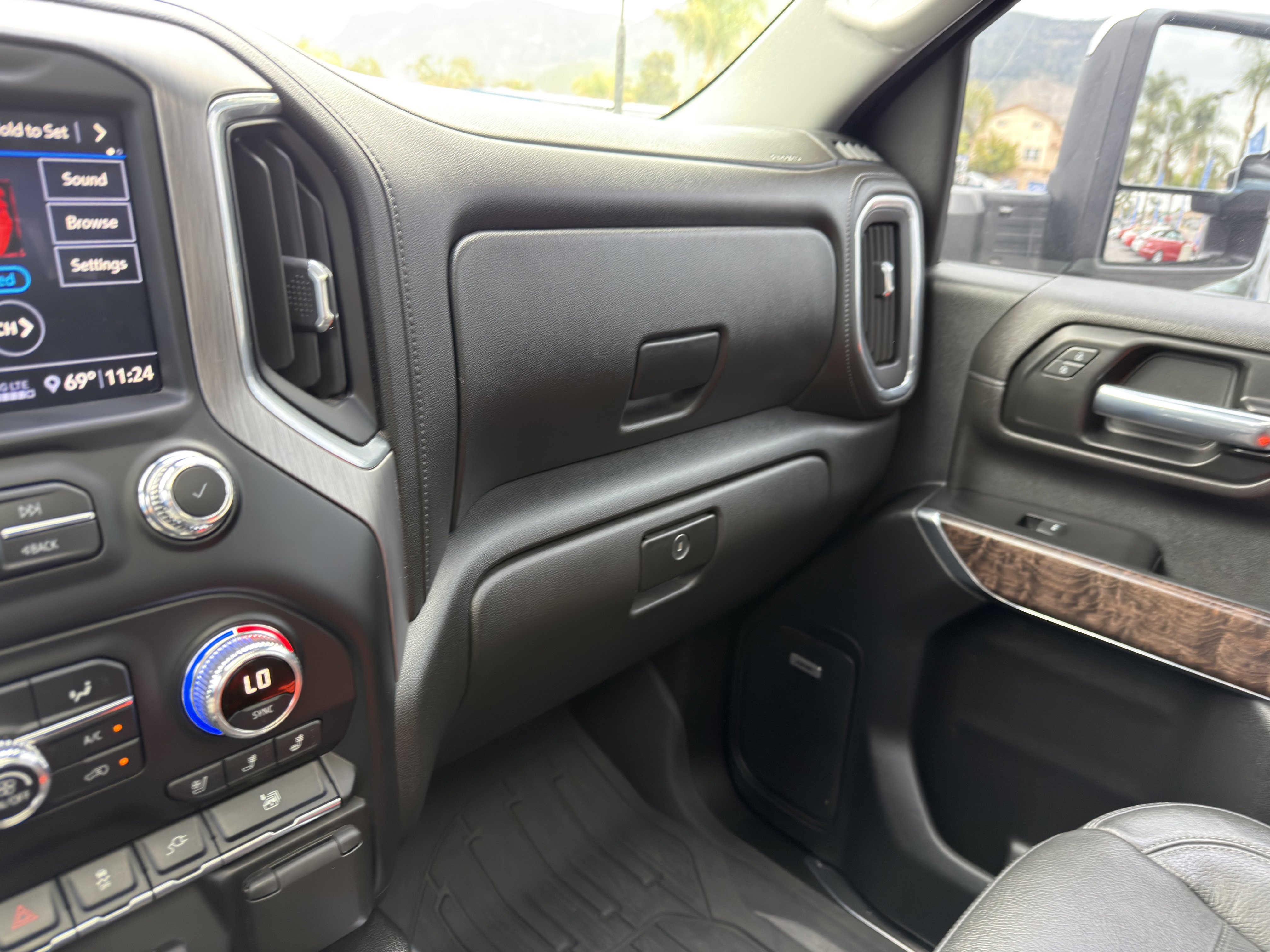 Used 2020 GMC Sierra 3500 Denali w/ Denali Ultimate Package AWD/4WD image 43