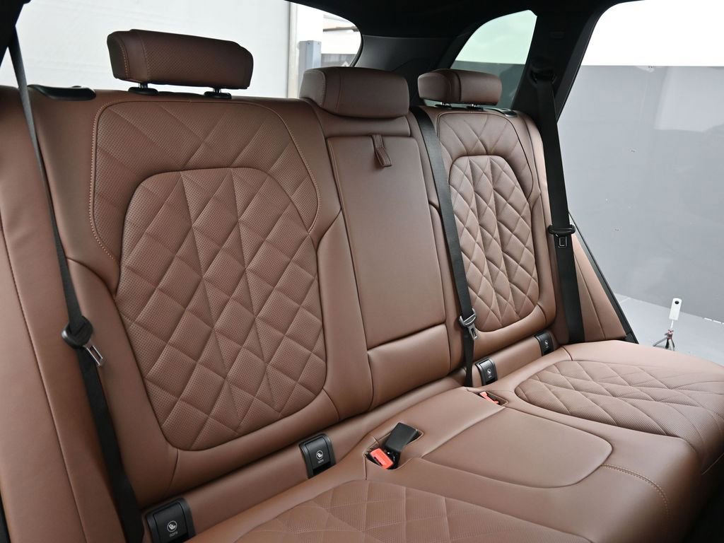 New 2026 BMW X5 xDrive50e w/ M Sport Package image 22