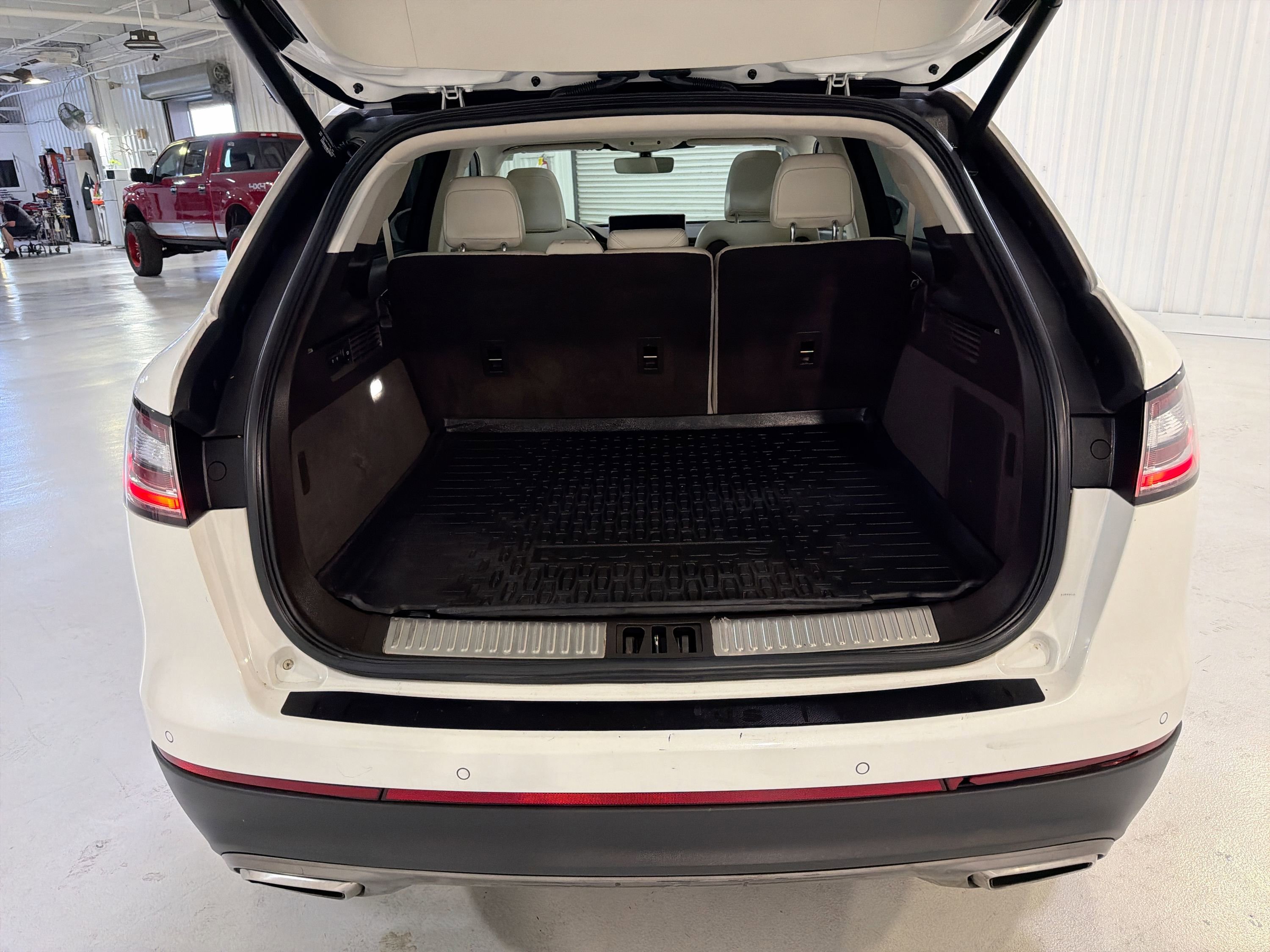 Used 2022 Lincoln Nautilus Black Label AWD/4WD image 28