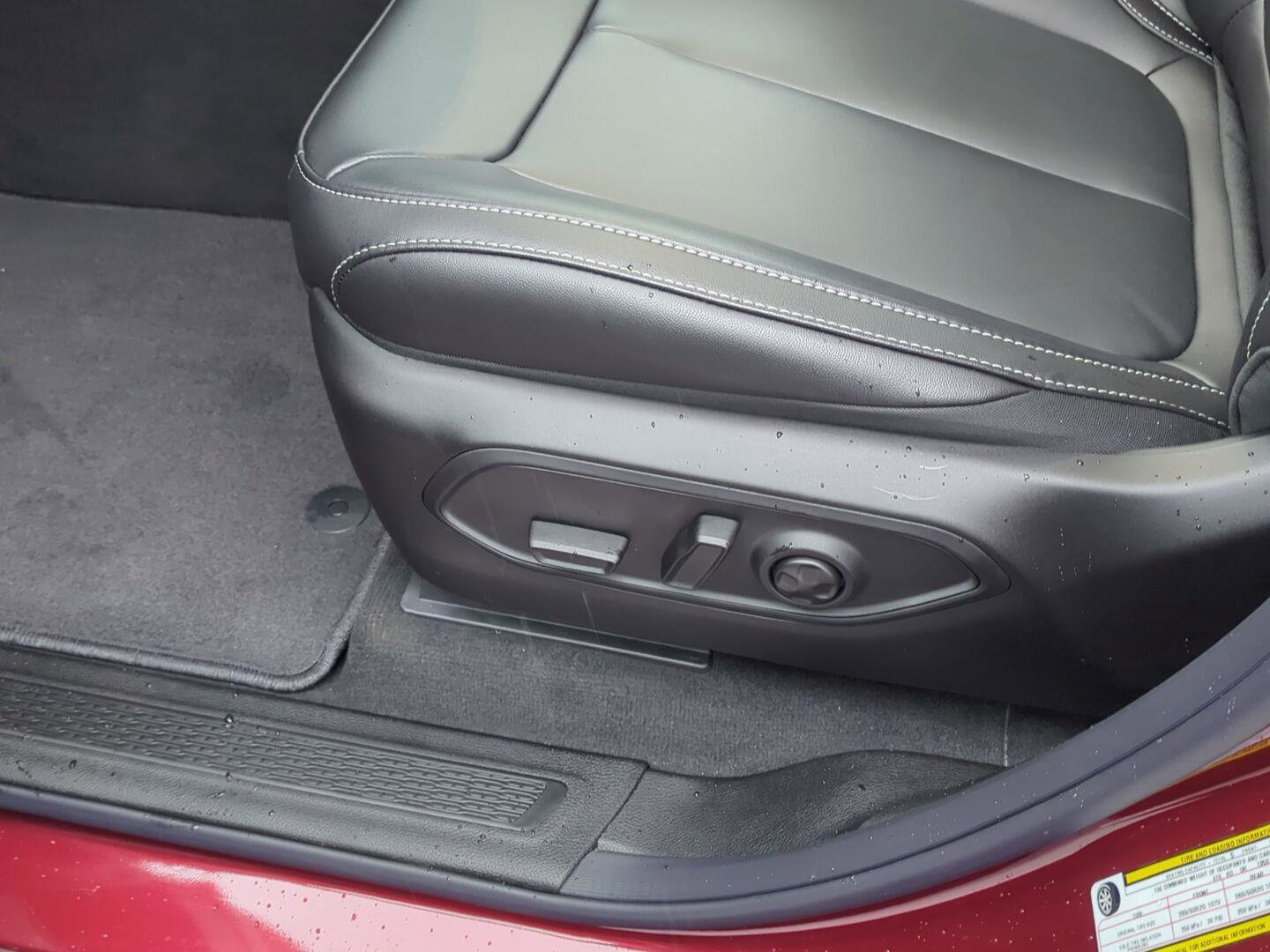 New 2025 Jeep Grand Cherokee Limited image 13