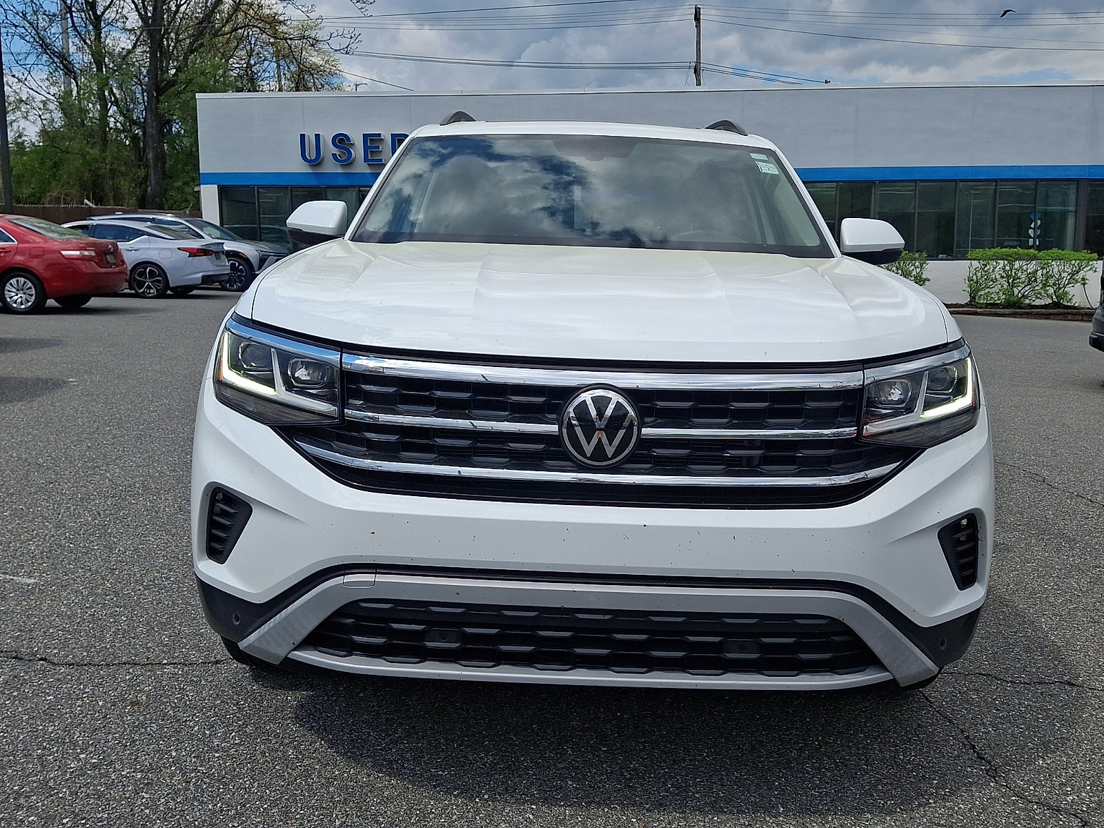 Used 2023 Volkswagen Atlas SE w/ Panoramic Sunroof Package image 2