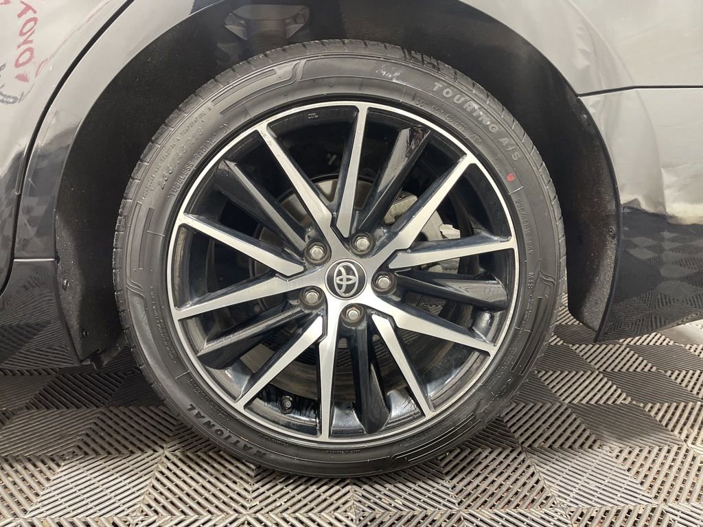 Used 2024 Toyota Camry SE image 28